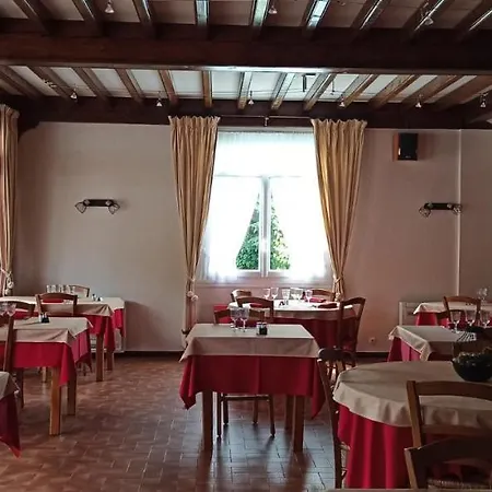 L'escale De Отель 3*
